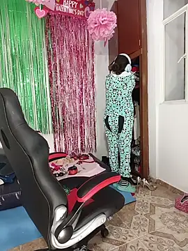 Snapshot of Lucy_colee chatting on February 9, 2026, 4:44 pm Lucy colee online show from February 9, 2026, 4:44 pm