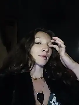 Snapshot of Lucy_colee chatting on February 21, 2026, 4:24 am Lucy colee online show from February 21, 2026, 4:24 am