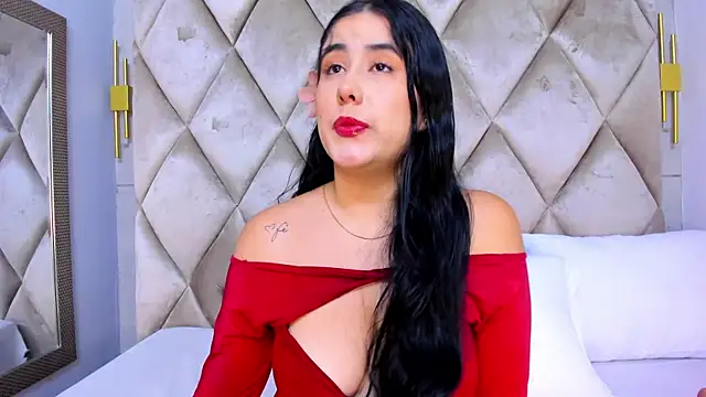 GabyParker  online show from April 1, 2026, 12:17 pm