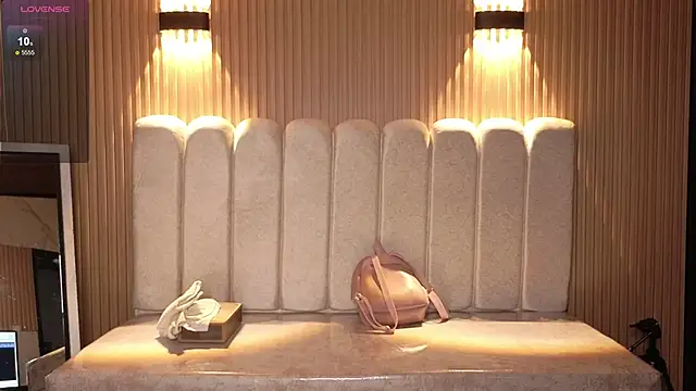 Kendall rossii  online show from November 23, 2025, 2:55 am