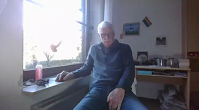 super-snoopy online show from January 19, 2025, 9:22 am