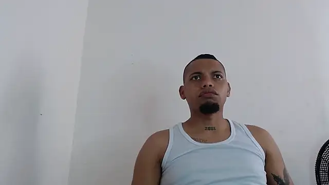 Snapshot of drako_monster chatting on May 13, 2026, 4:04 pm drako monster online show from May 13, 2026, 4:04 pm