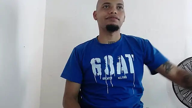 Snapshot of drako_monster chatting on May 17, 2026, 4:03 pm drako monster online show from May 17, 2026, 4:03 pm