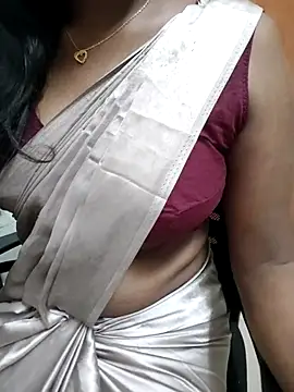 Tamilmallu-duskygirl03 online show from March 2, 2026, 7:15 am