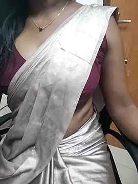 Tamilmallu-duskygirl03 online show from May 16, 2026, 12:04 pm