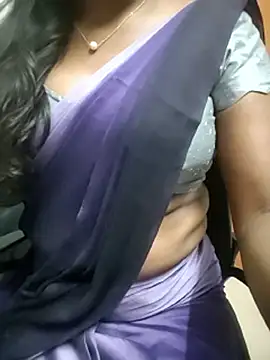 Tamilmallu-duskygirl03 online show from May 25, 2026, 7:09 pm
