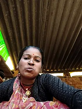 Snapshot of Co_punam chatting on February 13, 2026, 4:30 am Co punam online show from February 13, 2026, 4:30 am