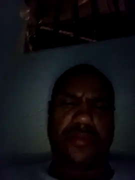 Snapshot of Mcbellorj chatting on November 3, 2025, 12:24 am Mcbellorj online show from November 3, 2025, 12:24 am