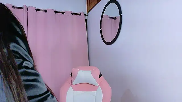 JulietaTorres  online show from February 11, 2026, 3:44 am