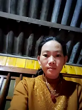 gio-thu online show from November 13, 2025, 4:06 pm