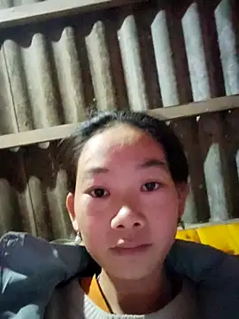 gio-thu online show from November 29, 2025, 11:19 pm