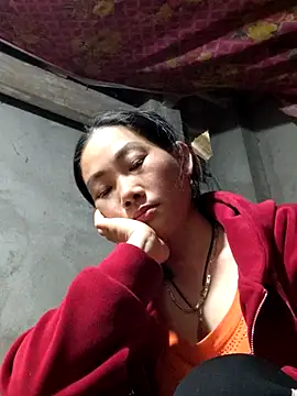 gio-thu online show from March 15, 2026, 10:10 am