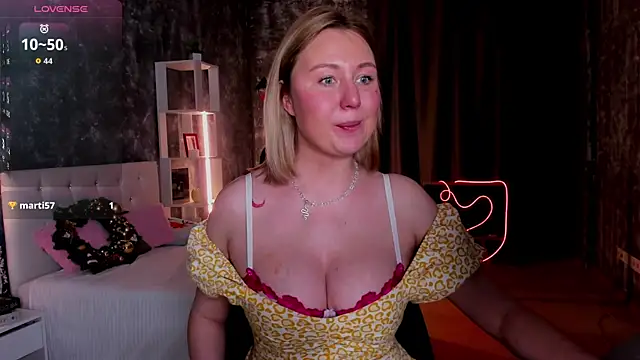 scent  of woman online show from December 23, 2025, 1:36 am