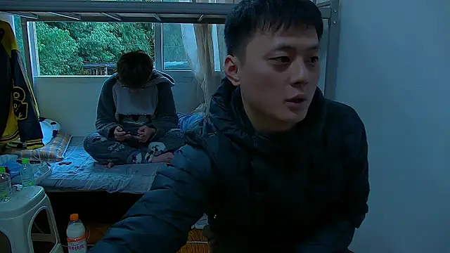 Snapshot of KK-cuteboy chatting on December 15, 2025, 8:40 am KK-cuteboy online show from December 15, 2025, 8:40 am