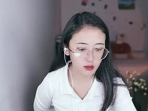 Queena  online show from January 15, 2026, 1:32 am