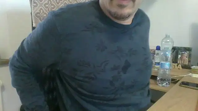 Kawayleo online show from November 14, 2025, 9:08 am