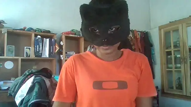 Nora-2003 online show from March 31, 2026, 8:04 am