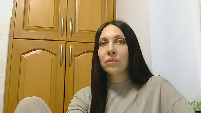 Olivarra online show from February 28, 2026, 6:53 pm