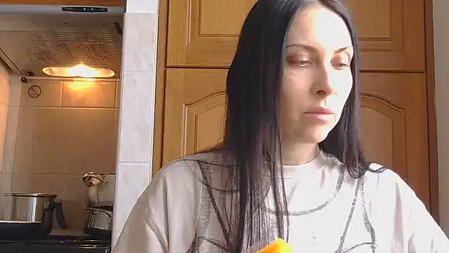 Olivarra online show from March 2, 2026, 8:21 am