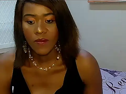 EsotericPaloma online show from October 30, 2025, 6:48 am