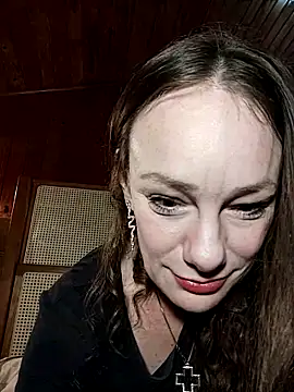 JulieSqualor81 online show from March 27, 2026, 3:56 am