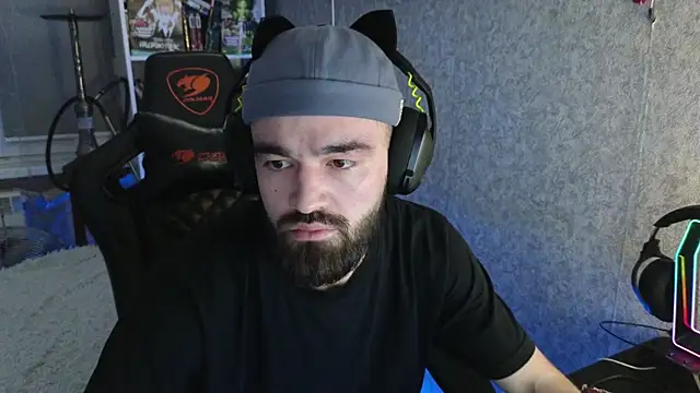 Nik Namee online show from November 25, 2025, 4:34 am