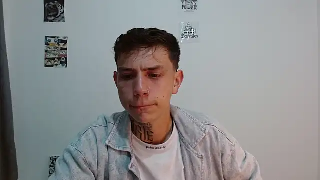 hot teo  online show from December 16, 2025, 9:58 am