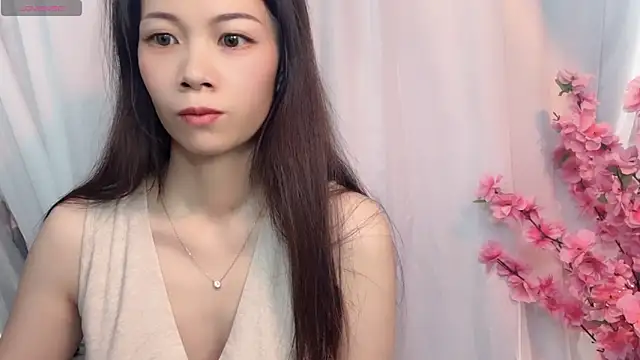 Lynnalltop-165-KeKe online show from October 16, 2025, 12:44 am