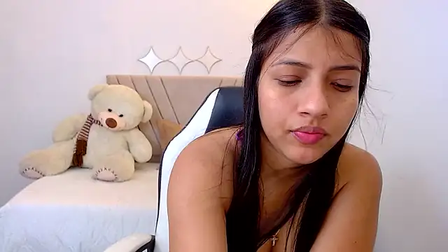 zara cute online show from July 16, 2026, 12:22 pm
