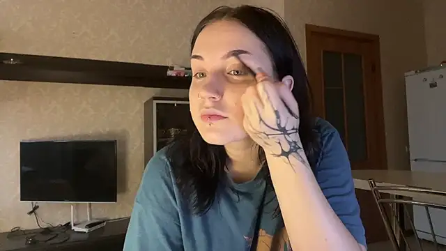 VelvetNote online show from November 2, 2025, 1:24 pm