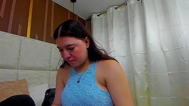 AmbarGills online show from March 5, 2026, 1:29 pm