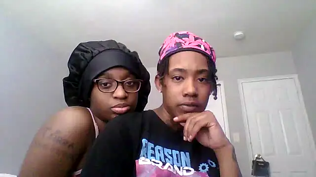 dezzidavill online show from February 9, 2026, 3:16 pm