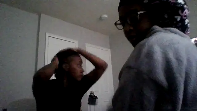 dezzidavill online show from March 3, 2026, 8:15 pm