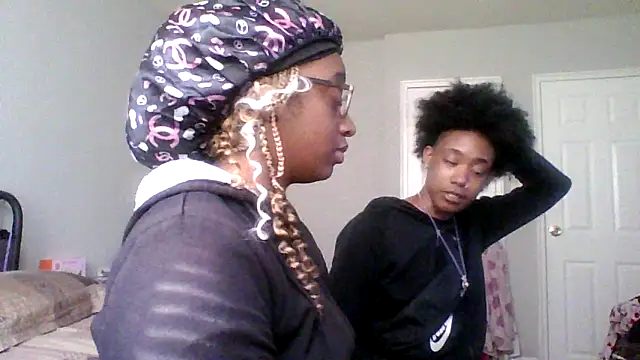 dezzidavill online show from April 9, 2026, 12:54 pm