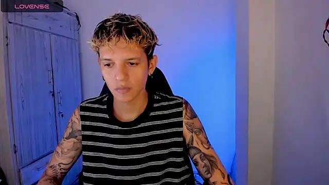 tylernova online show from April 12, 2026, 3:11 am