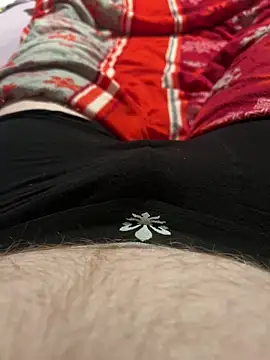 Snapshot of 28winzi chatting on November 3, 2025, 10:10 pm 28winzi online show from November 3, 2025, 10:10 pm