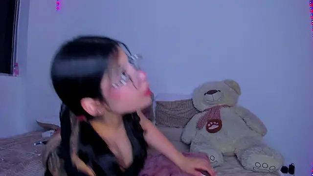 Snapshot of majo_gallego chatting on December 5, 2025, 12:08 am majo gallego online show from December 5, 2025, 12:08 am