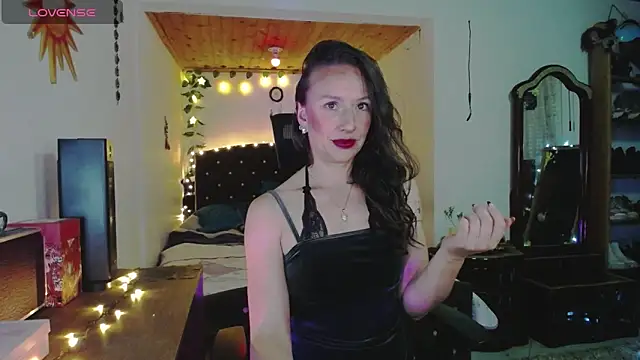 indigo wild  online show from October 30, 2025, 1:18 am