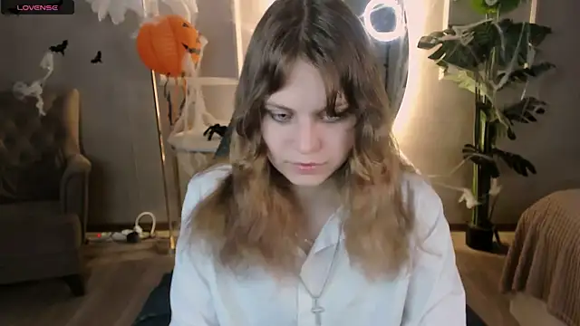 Ame Chan online show from October 27, 2025, 2:10 pm