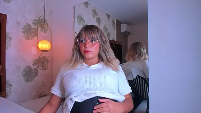 euphrosyne princess online show from November 22, 2025, 9:03 pm