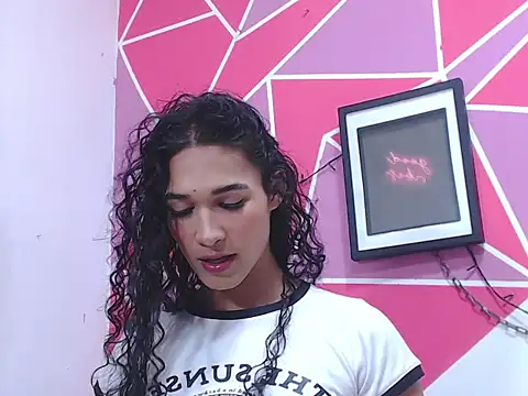 Snapshot of Tifany_Adams chatting on October 13, 2025, 8:09 pm Tifany Adams online show from October 13, 2025, 8:09 pm