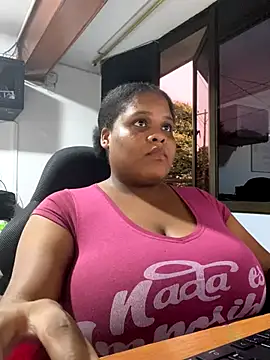 gabrielabrunette69 online show from December 2, 2025, 11:00 pm