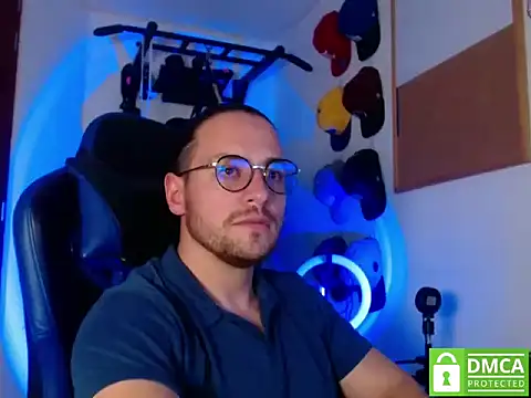 kurt xx online show from October 31, 2025, 1:17 am