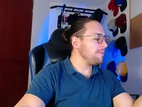 kurt xx online show from November 10, 2025, 2:27 pm