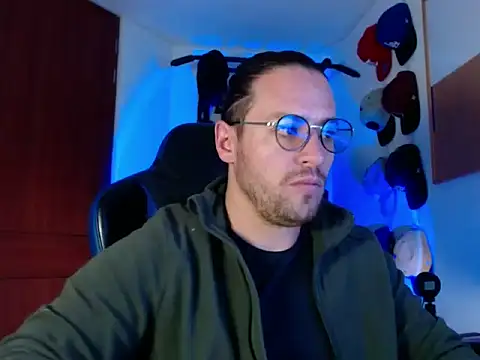 kurt xx online show from November 14, 2025, 8:35 am