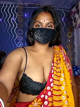 Sweet-Maddlina online show from March 8, 2026, 11:36 am