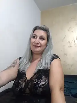 LilithGreenn online show from October 11, 2025, 8:57 am