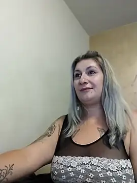 LilithGreenn online show from October 12, 2025, 5:28 am