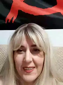 Amelialove42 online show from December 22, 2025, 3:09 pm