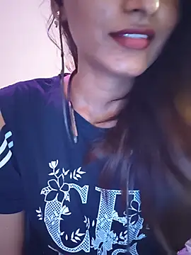 Snapshot of Asmiratamil chatting on May 20, 2026, 4:13 pm Asmiratamil online show from May 20, 2026, 4:13 pm